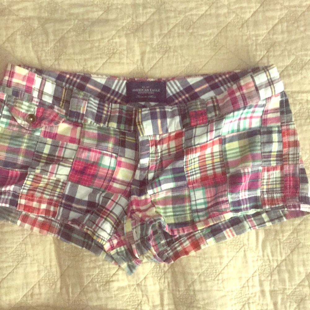 American Eagle Favorite Shorts